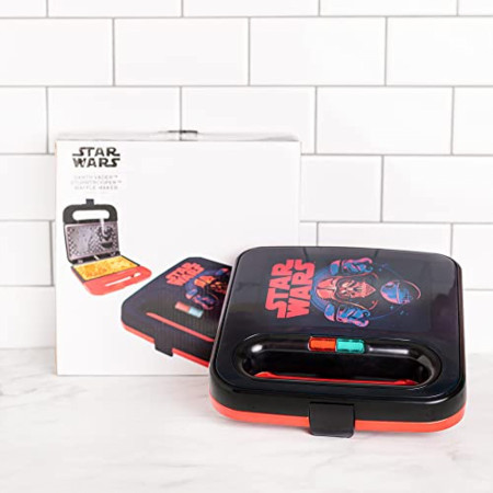 Star Wars The Dark Side Darth Vader & Stormtrooper Waffle Maker